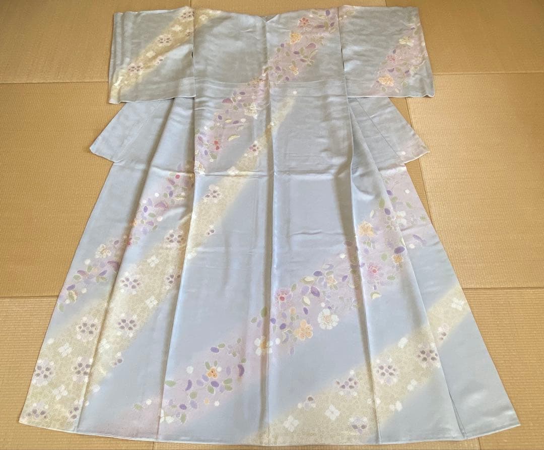 【美品】水色味グレー　銀通し　絞り　花模様　訪問着（袷）フルセット
