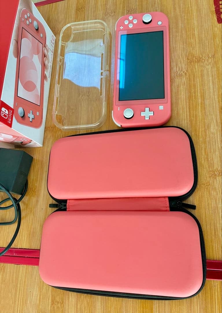 Swicth lite 本体 充電器 ケース 本体ケース