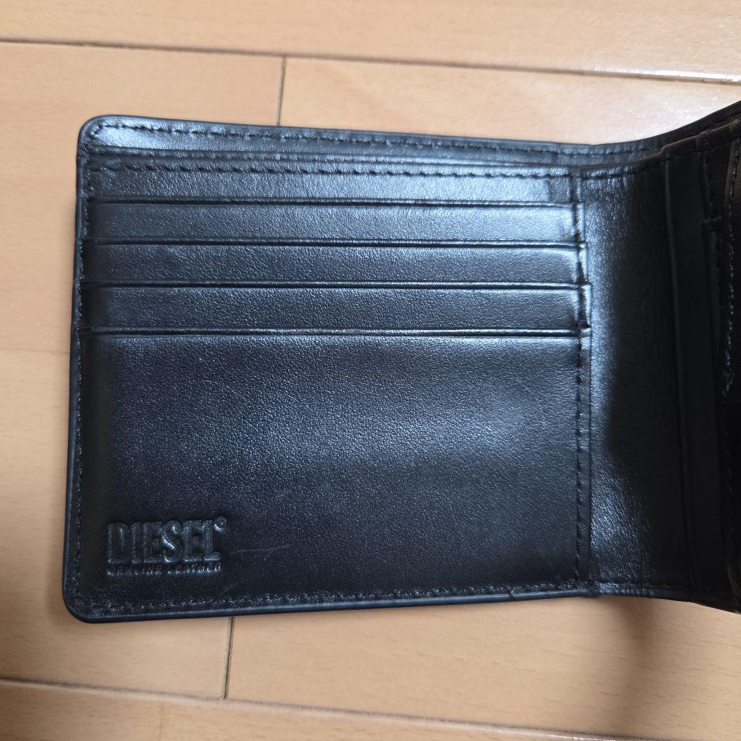 DIESEL エンボス加工 二つ折り財布 ブラック