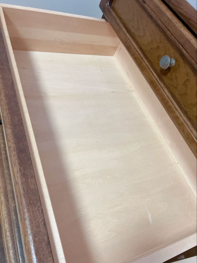 karimoku カリモク　チェスト　木製　サイドチェスト　箪笥　タンス　4段