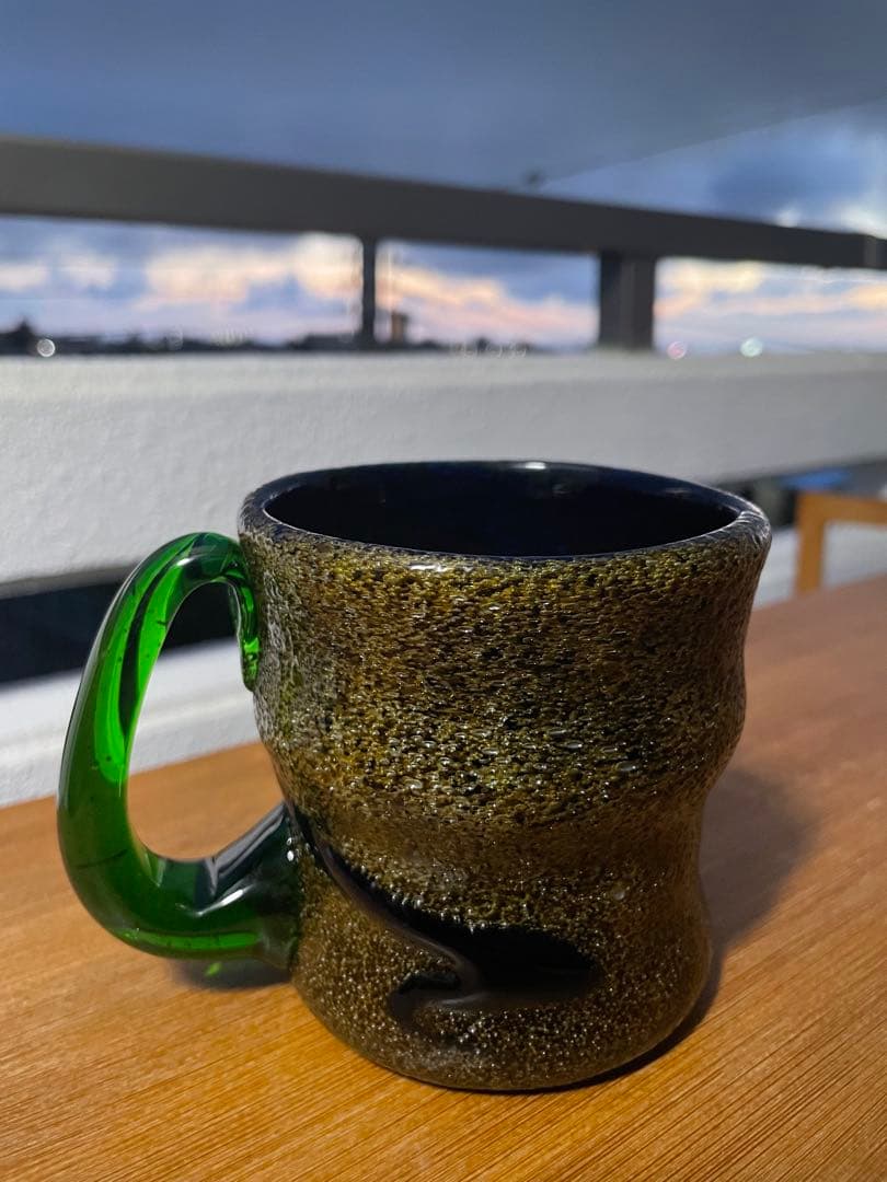 稲嶺盛吉グラス