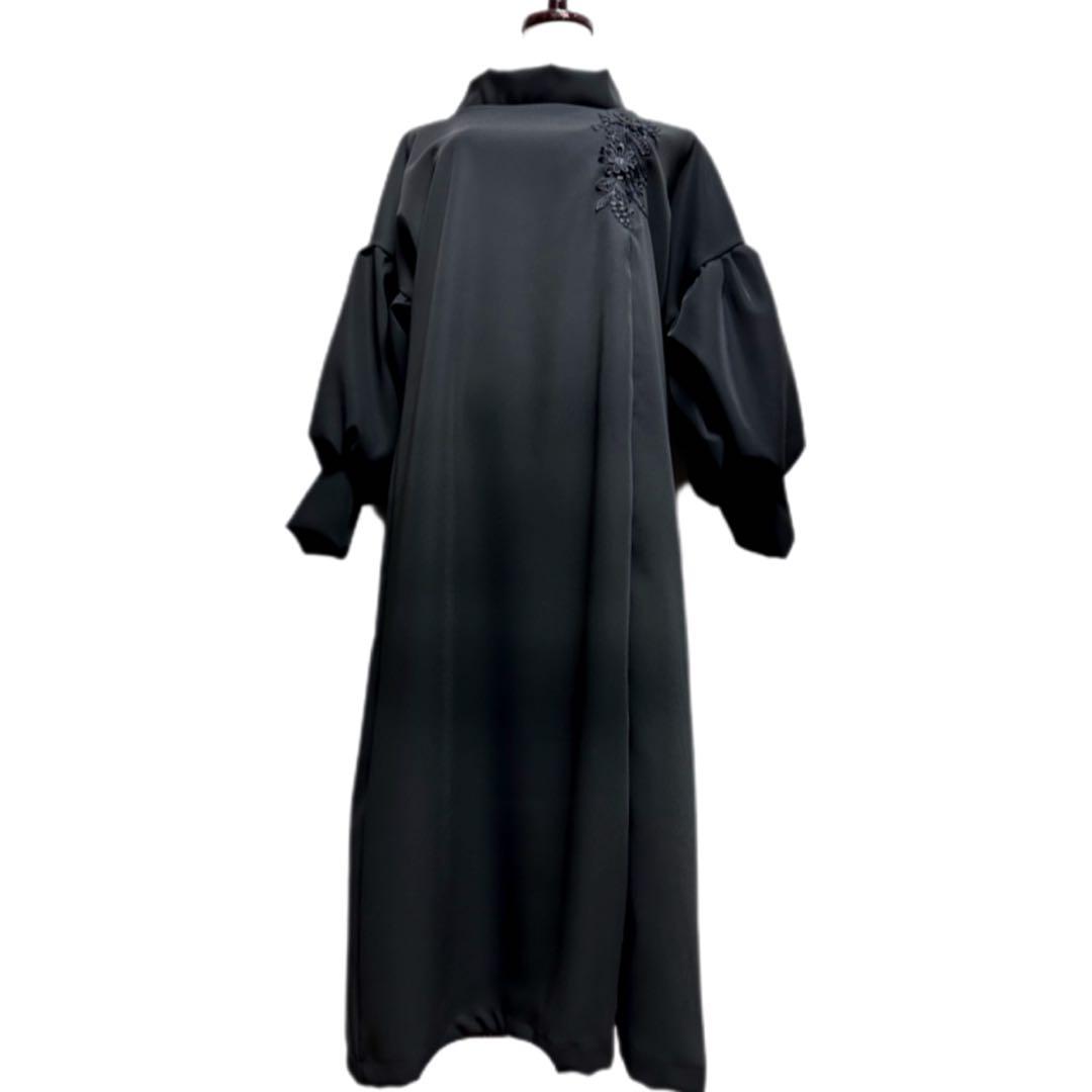 振袖　着物リメイク　ドレス　黒×菊や桜や藤の花　和柄　ワンピース　ハンドメイド