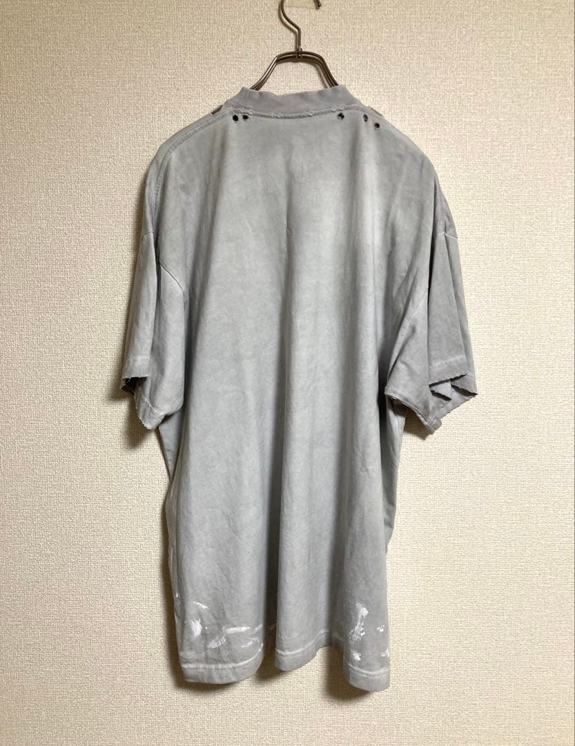 BALENCIAGA バレンシアガ　デストロイ　メタルロゴ　tシャツ グレー