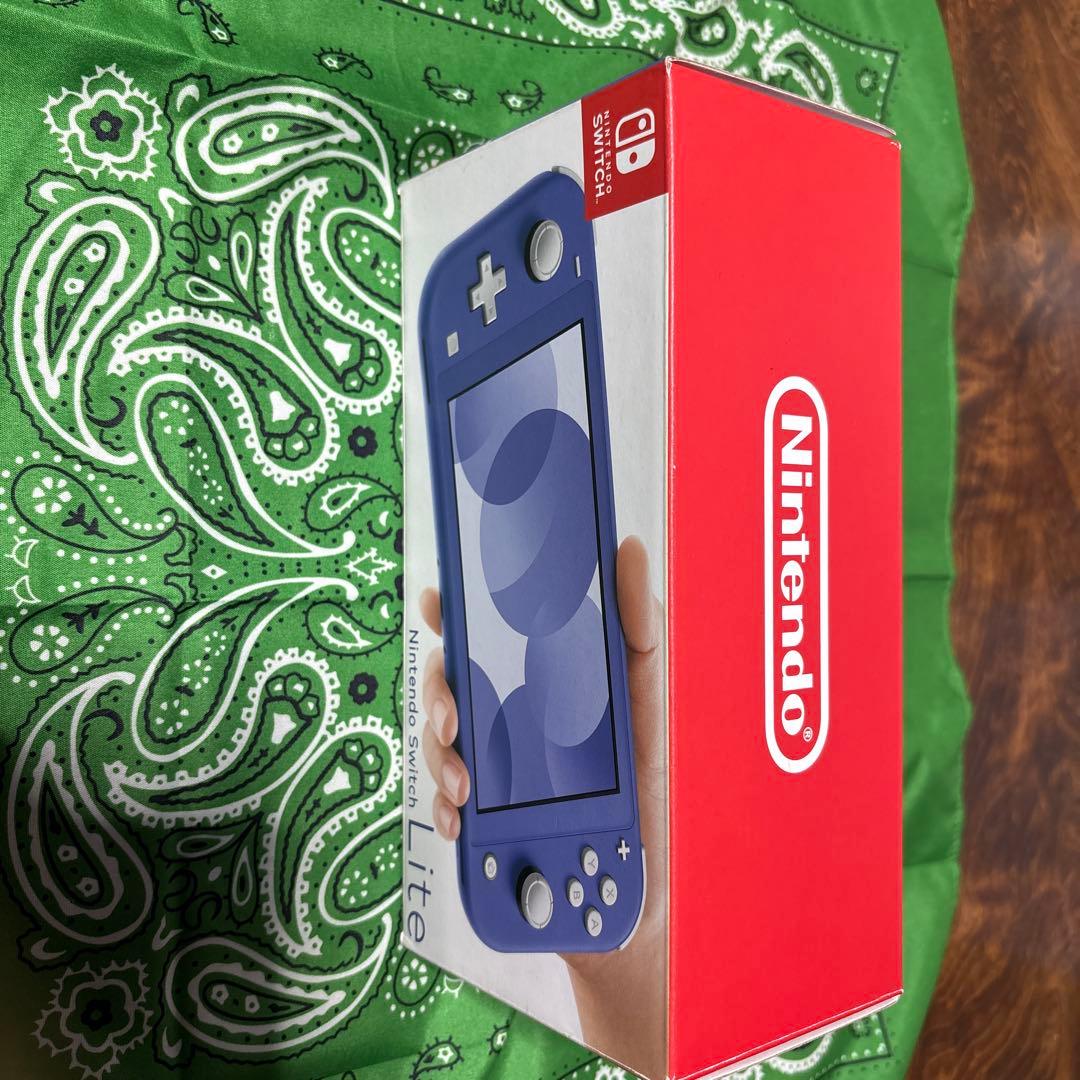 Nintendo Switch Lite 青色 本体 箱　専用ケース付き