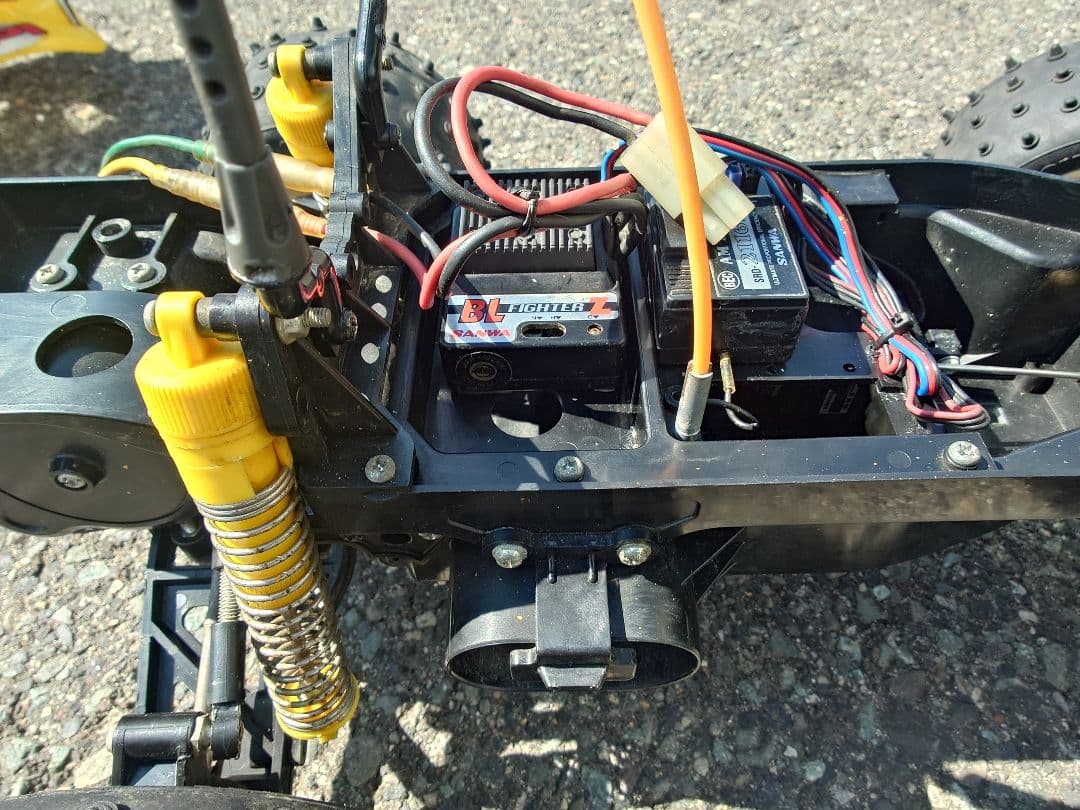 よっくん1/10タミヤ 2WD 電動バギー即走行可