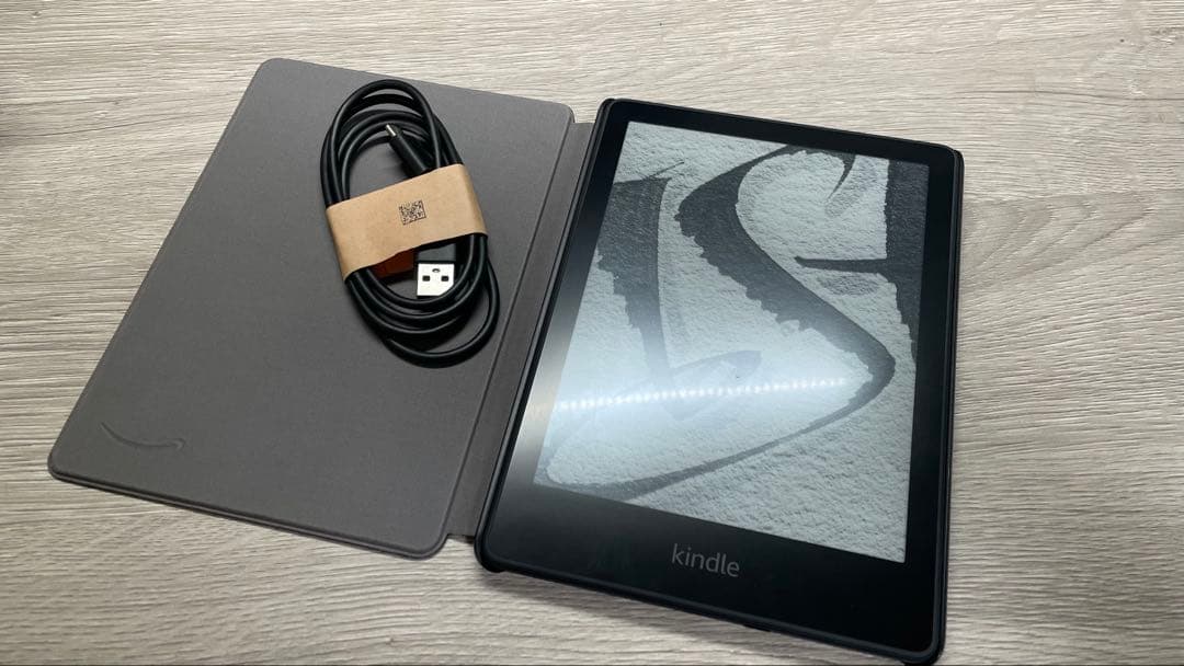 Kindle Paperwhite 16GB 11世代 広告なし (カバー付)