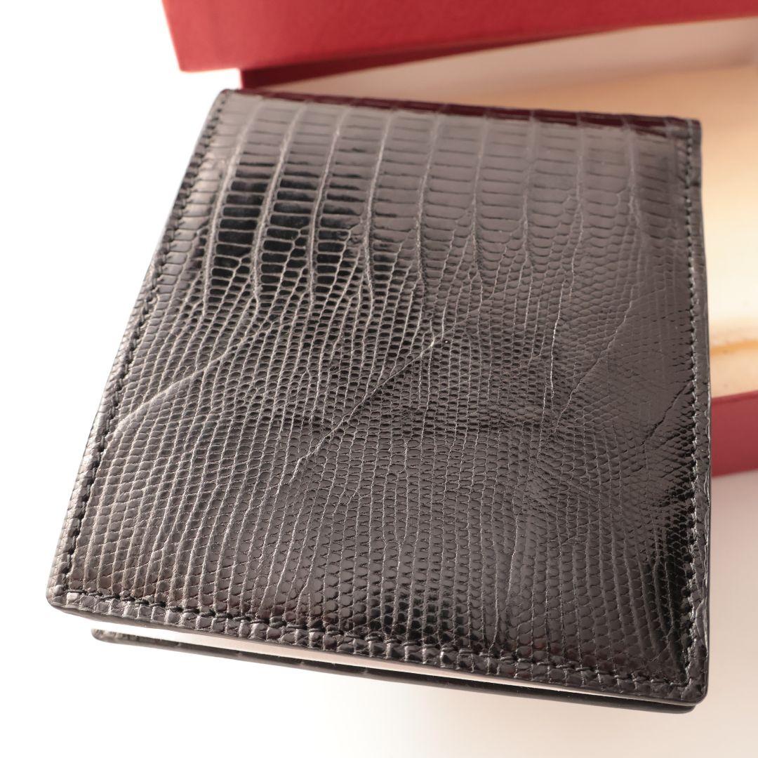 フェラガモ Salvatore Ferragamo リザード 二つ折り財布 黒色