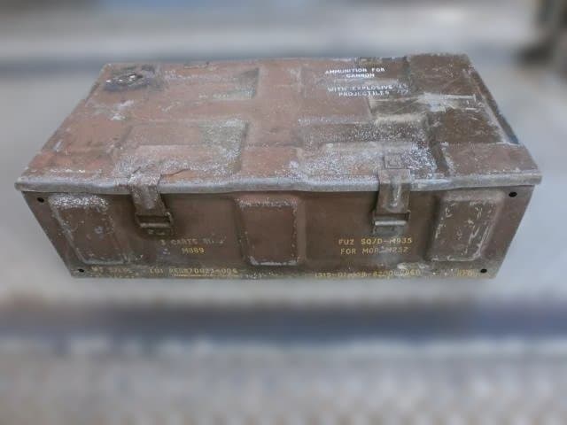 T*k様 米軍　81ｍｍ　迫撃砲用　弾薬箱 　アンモボックス　ラスト1個