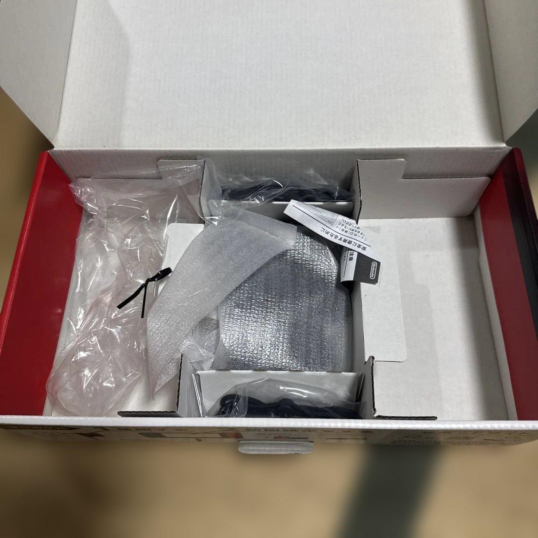 Nintendo Switch 本体 青赤ジョイコン