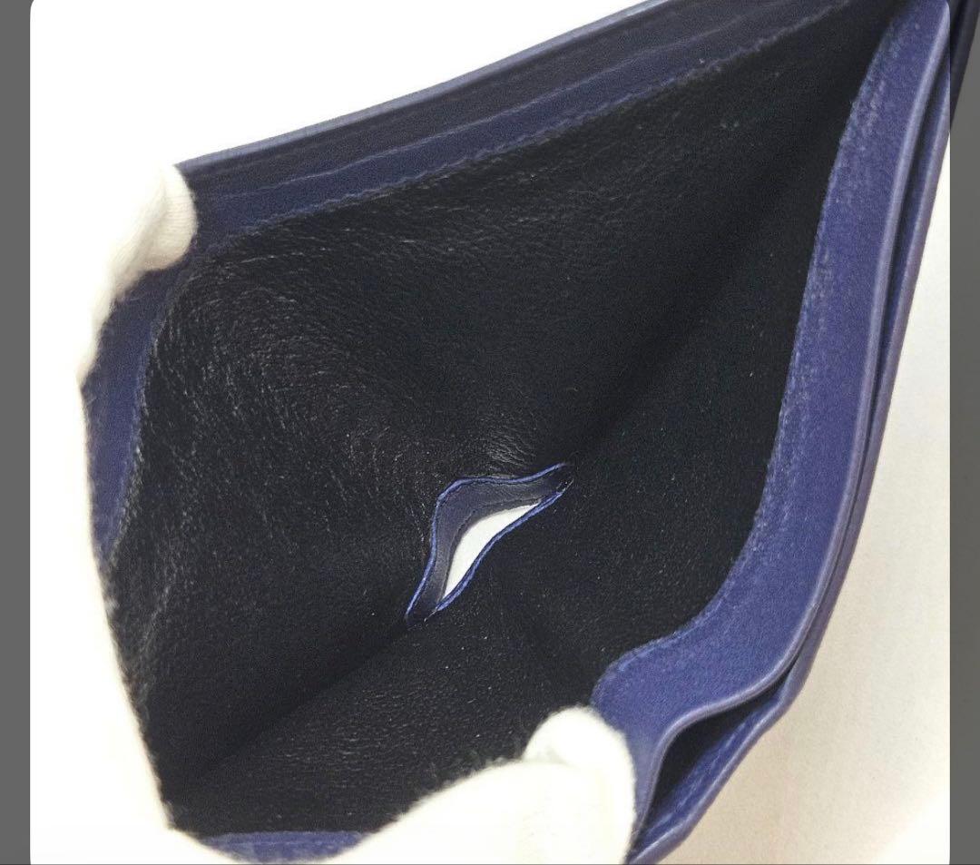 r*r様 美品　ボッテガヴェネタ イントレチャート　二つ折り財布 ネイビー 折り