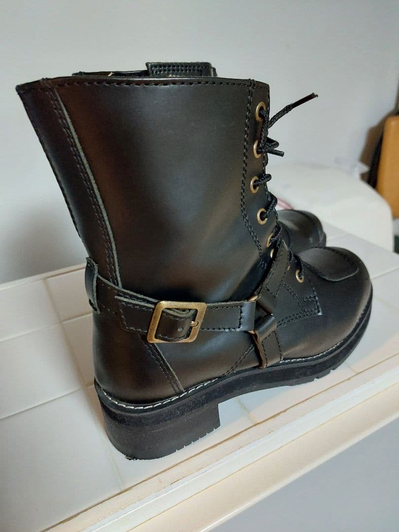 ワイルドウイング厚底ブーツ 24,5cm