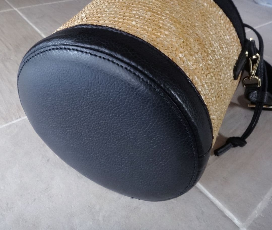 ★未使用級★　GIANNI CHIARINI　ジャンニキャリーニ　　バケツバッグ