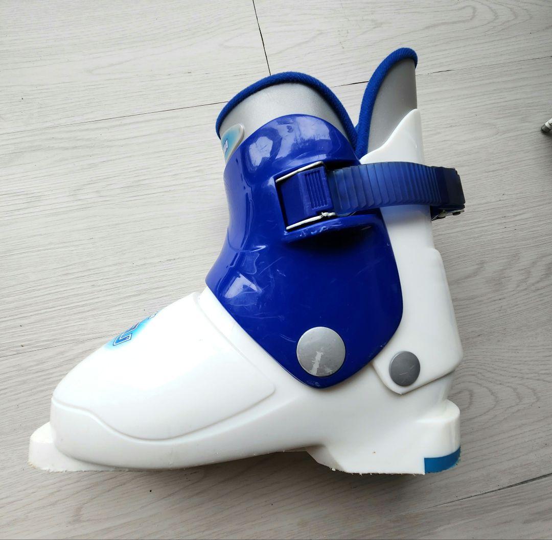 スキー板100、ビンディング、ストック、ブーツ21~22【KAZAMA】