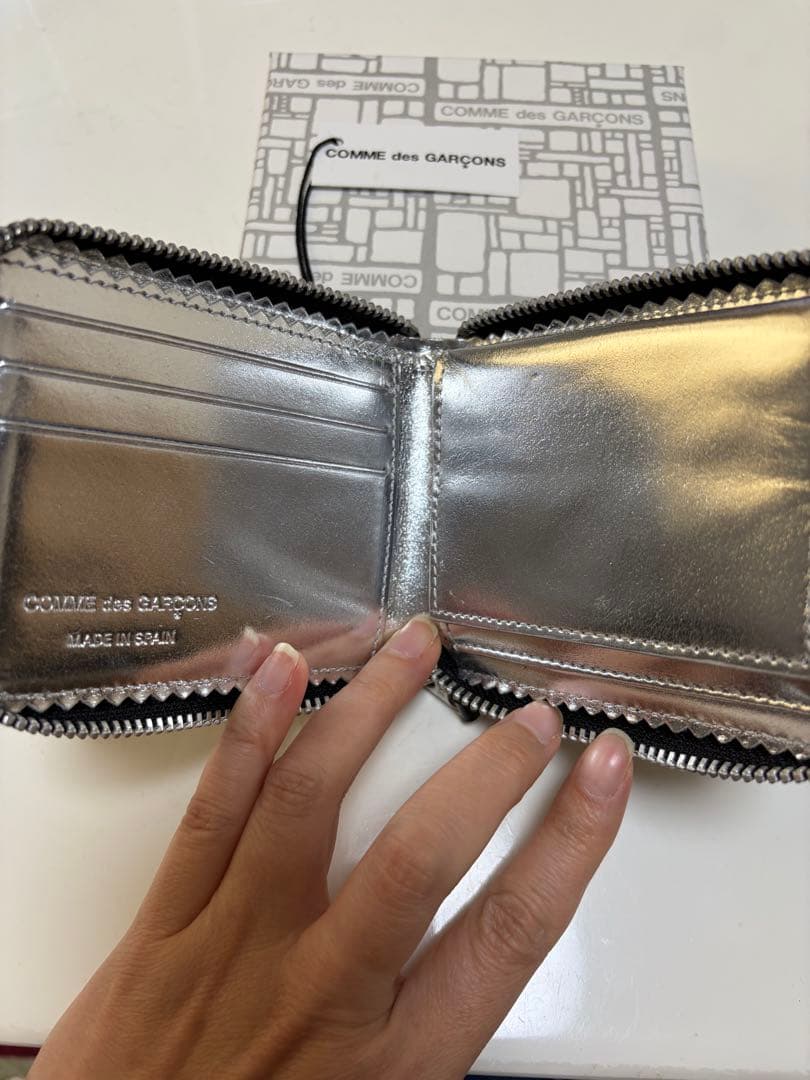 COMME des GARÇONS コムデギャルソン二つ折り財布
