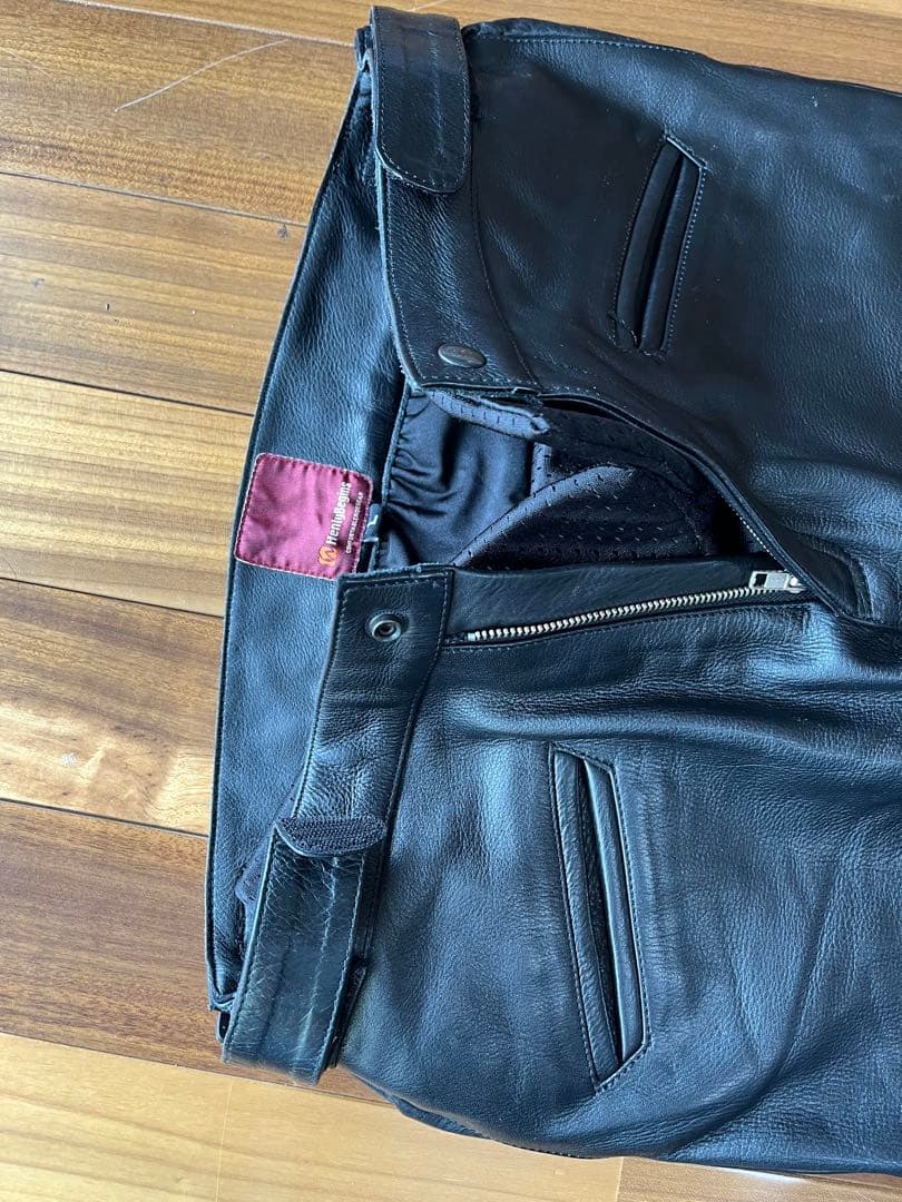 ライティングレザーパンツ　アウトブーツタイプ　ヘンリービギンズ