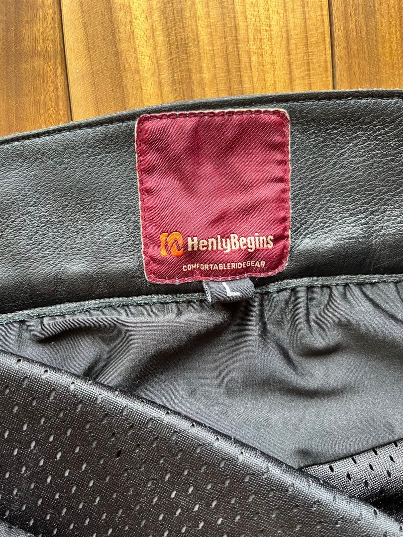 ライティングレザーパンツ　アウトブーツタイプ　ヘンリービギンズ