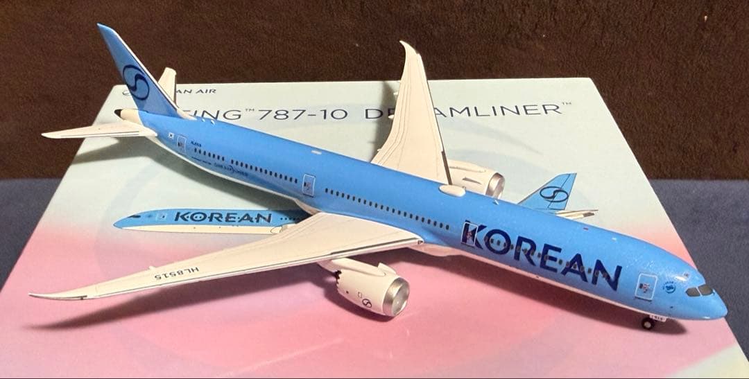 れ*ん様 大韓航空 B787-10 新塗装 1/400 飛行機模型