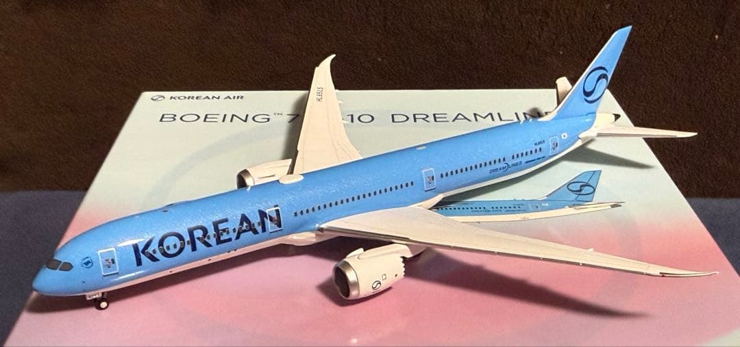 れ*ん様 大韓航空 B787-10 新塗装 1/400 飛行機模型
