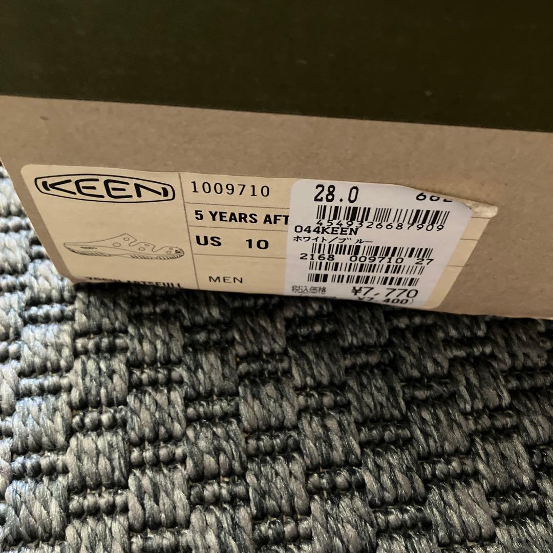 の*ん様 Keen 青と白のグラデーションサンダル　未使用品