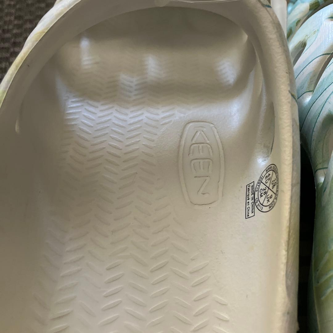 の*ん様 Keen 青と白のグラデーションサンダル　未使用品