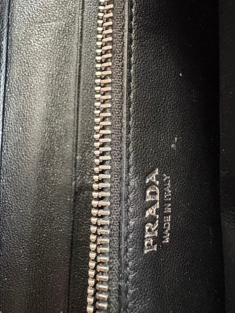 PRADA キルティング ブラック 長財布 正規品
