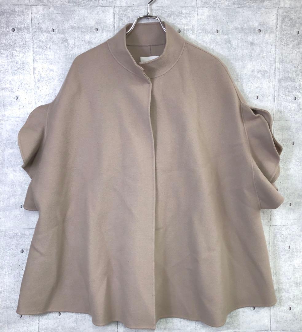 M-premier BLACK 古着 ウール リバーフレアケープコート アウター