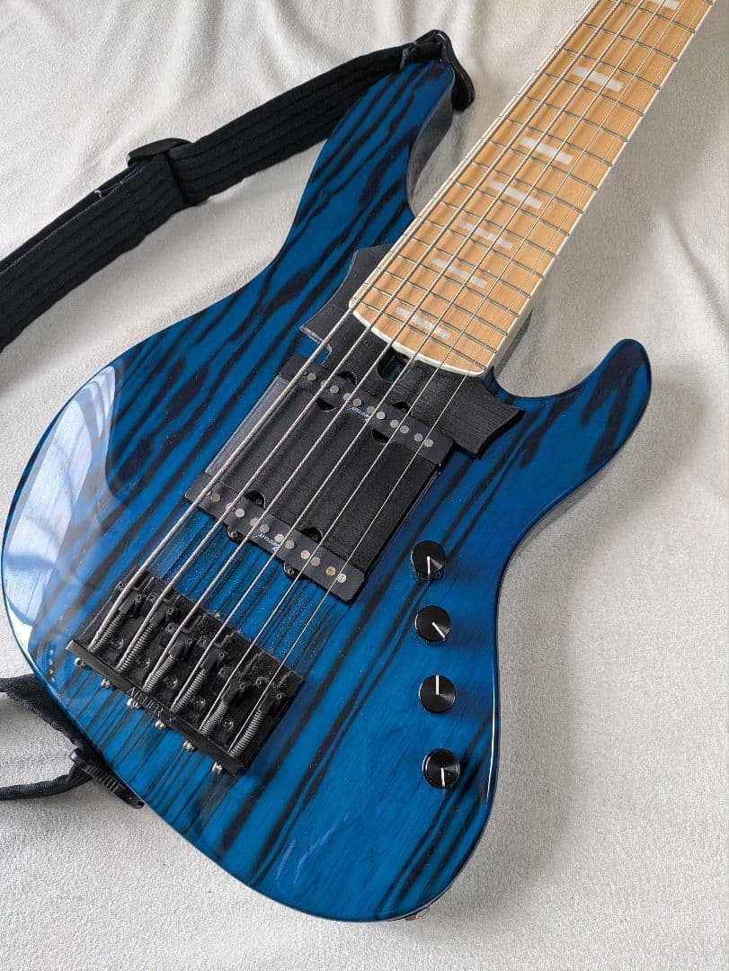 【販売終了品】ATELIER Z Beta-6 CUSTOM 6弦ベース