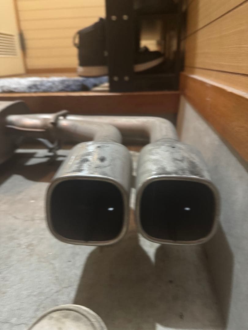 はんぺん　C-HRハイブリッド モデリスタマフラー