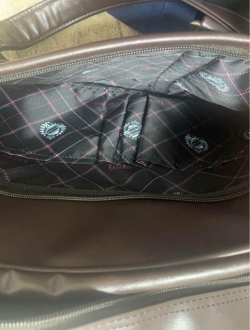 イーストボーイ スクバ 茶色