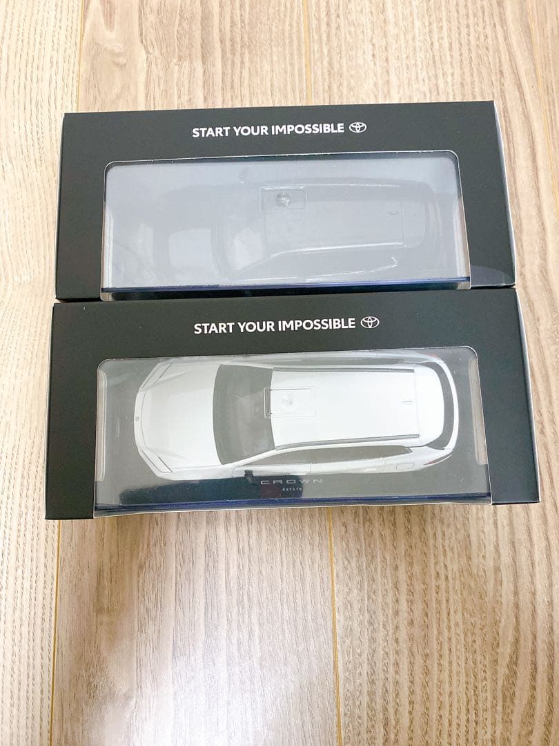 1/30 非売品 トヨタクラウンエステート 090 プレシャスホワイトパール