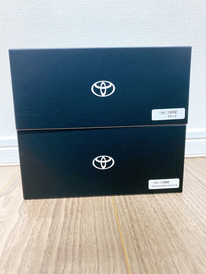 1/30 非売品 トヨタクラウンエステート 090 プレシャスホワイトパール