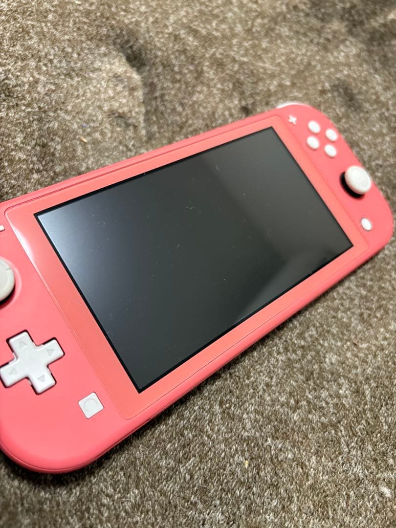 任天堂Switch light スイッチライト　本体