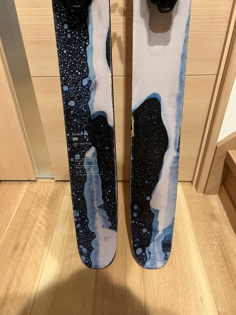スキー volkl revolt 104 188