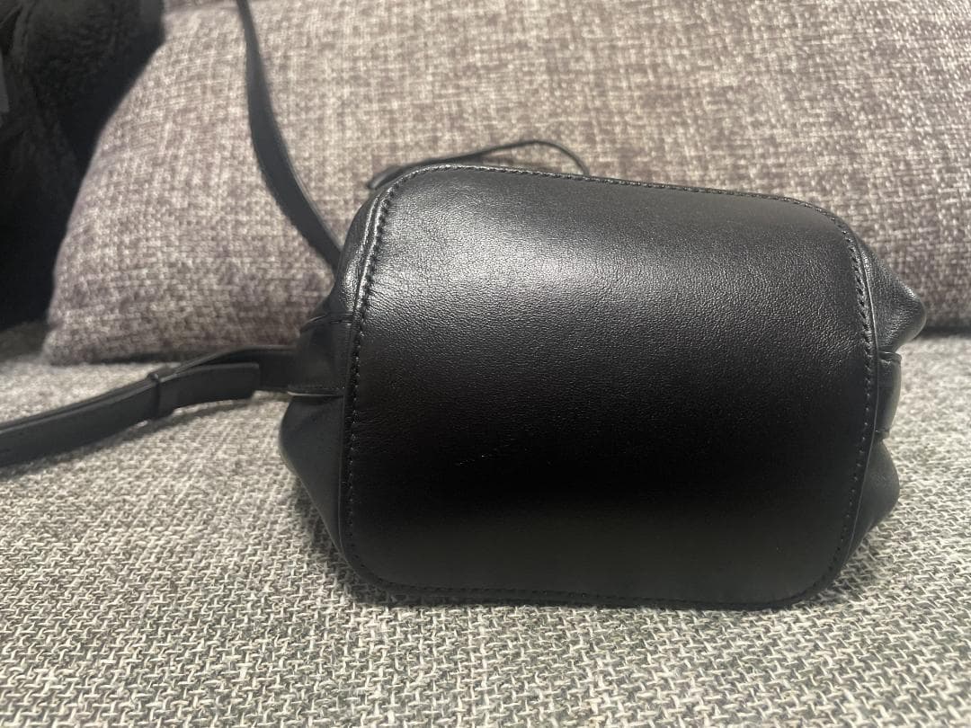 レ*ド様 【美品•希少】JIL SANDER ドローストリングショルダーバッグ