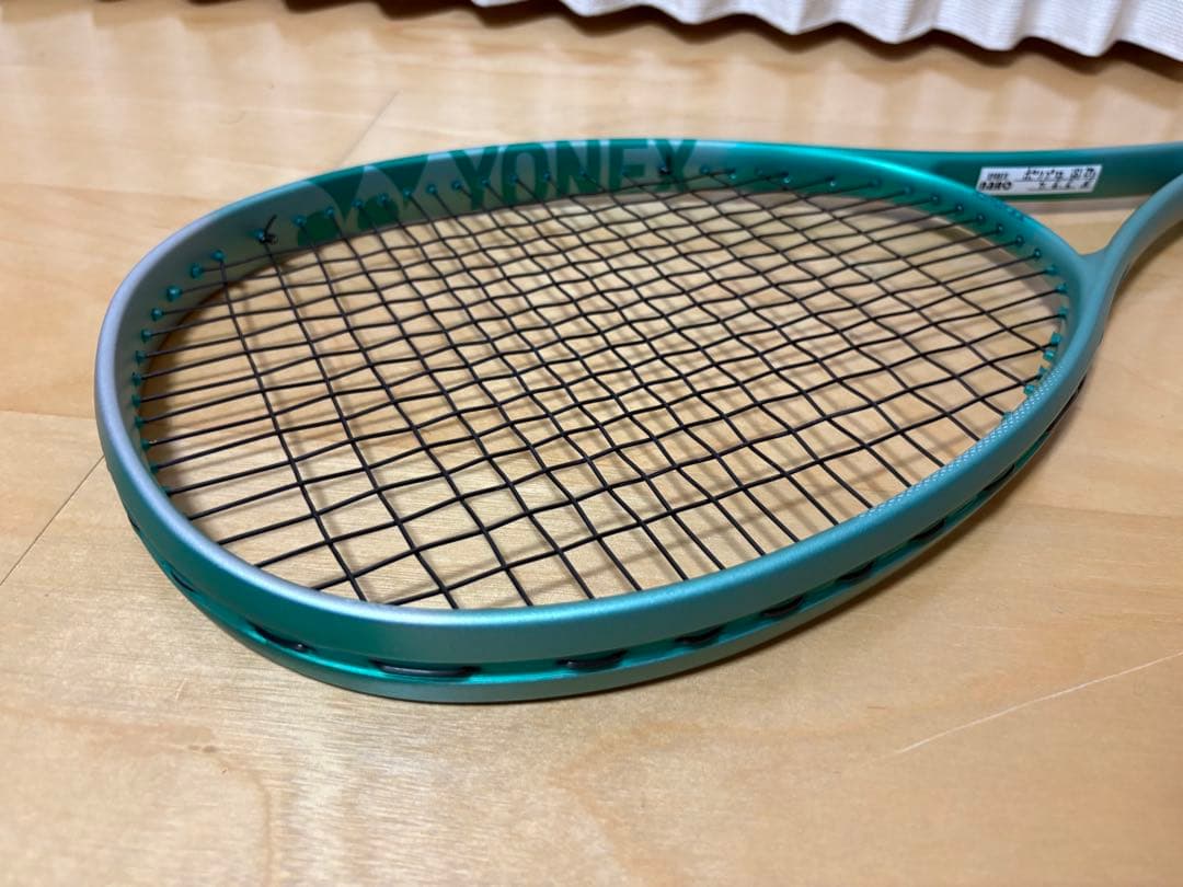 YONEX ボルトレイジ7V新色