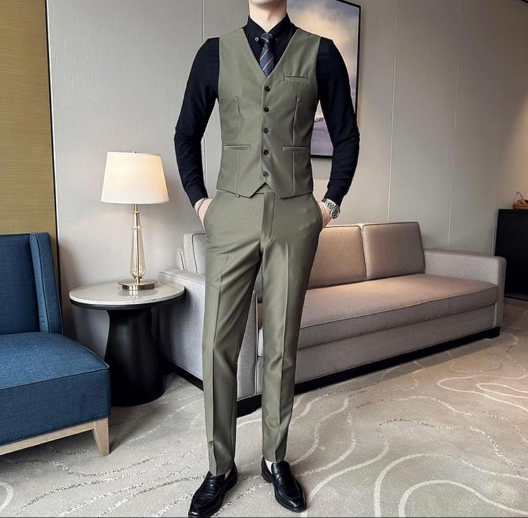 値下げしました！オリーブグリーン スリーピーススーツ(中国縫製)