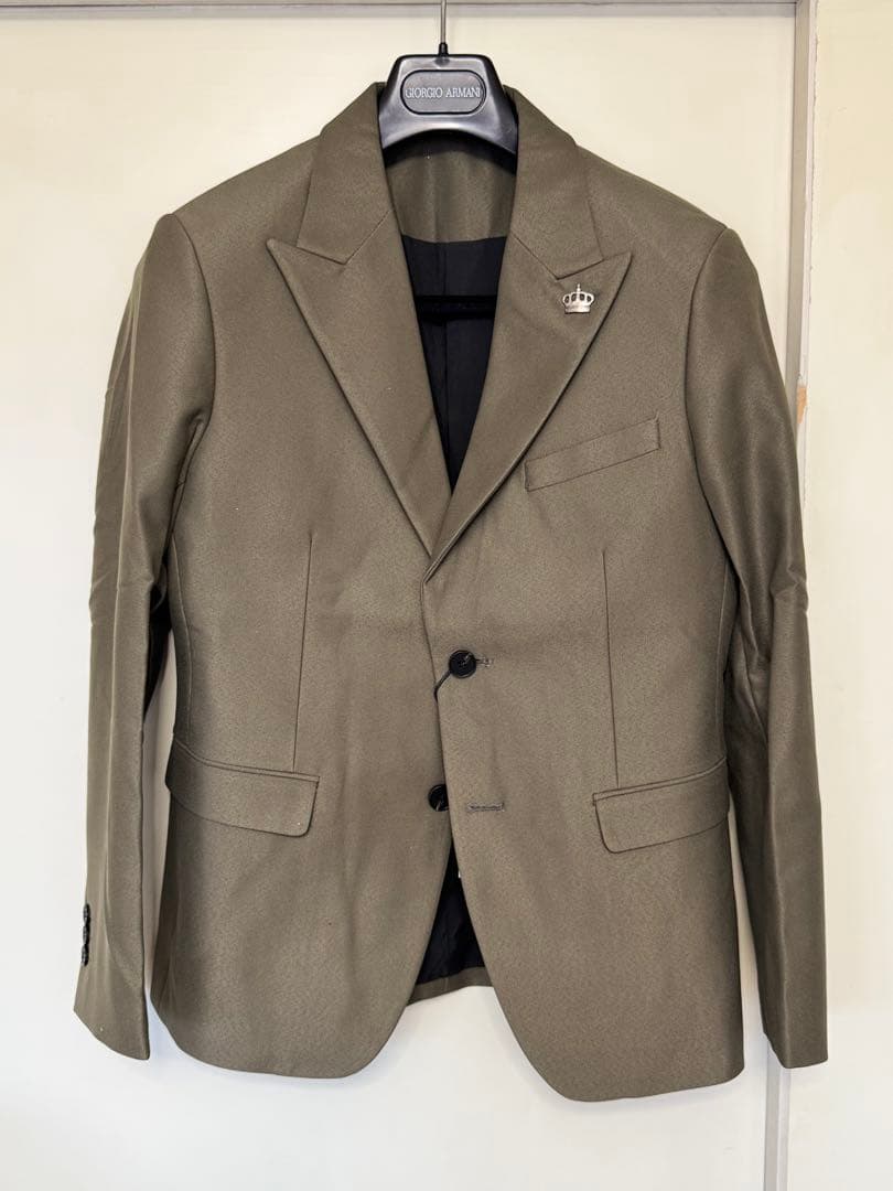 値下げしました！オリーブグリーン スリーピーススーツ(中国縫製)