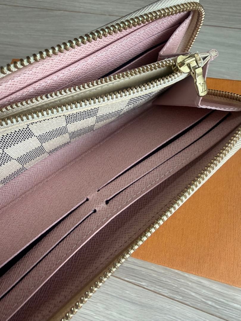 Louis Vuitton ダミエ・アズール 長財布　ジッピーウォレット