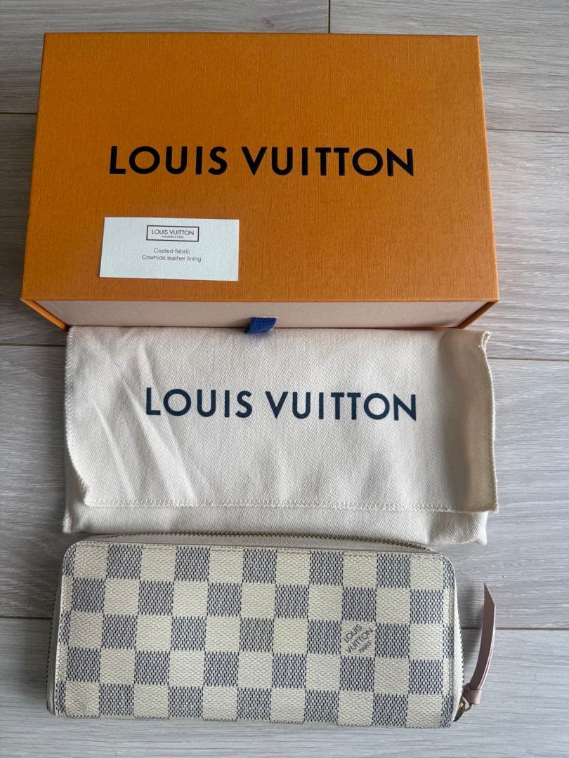 Louis Vuitton ダミエ・アズール 長財布　ジッピーウォレット