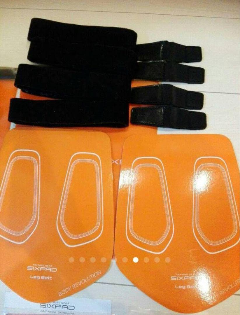 「専用」レッグベルト 充電式×２台セット　SIXPAD シックスパッド　正規品