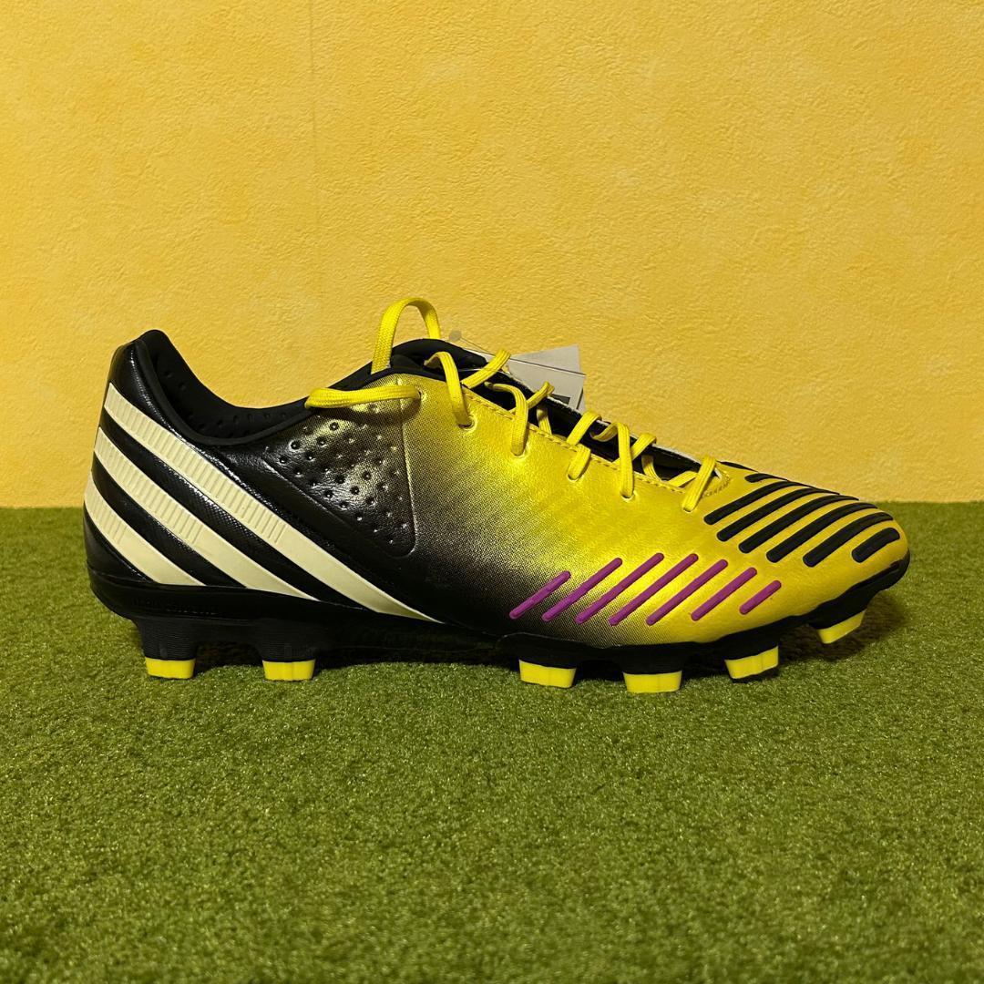 新品 サッカースパイク アディダス プレデター リーサルゾーン HG 26cm