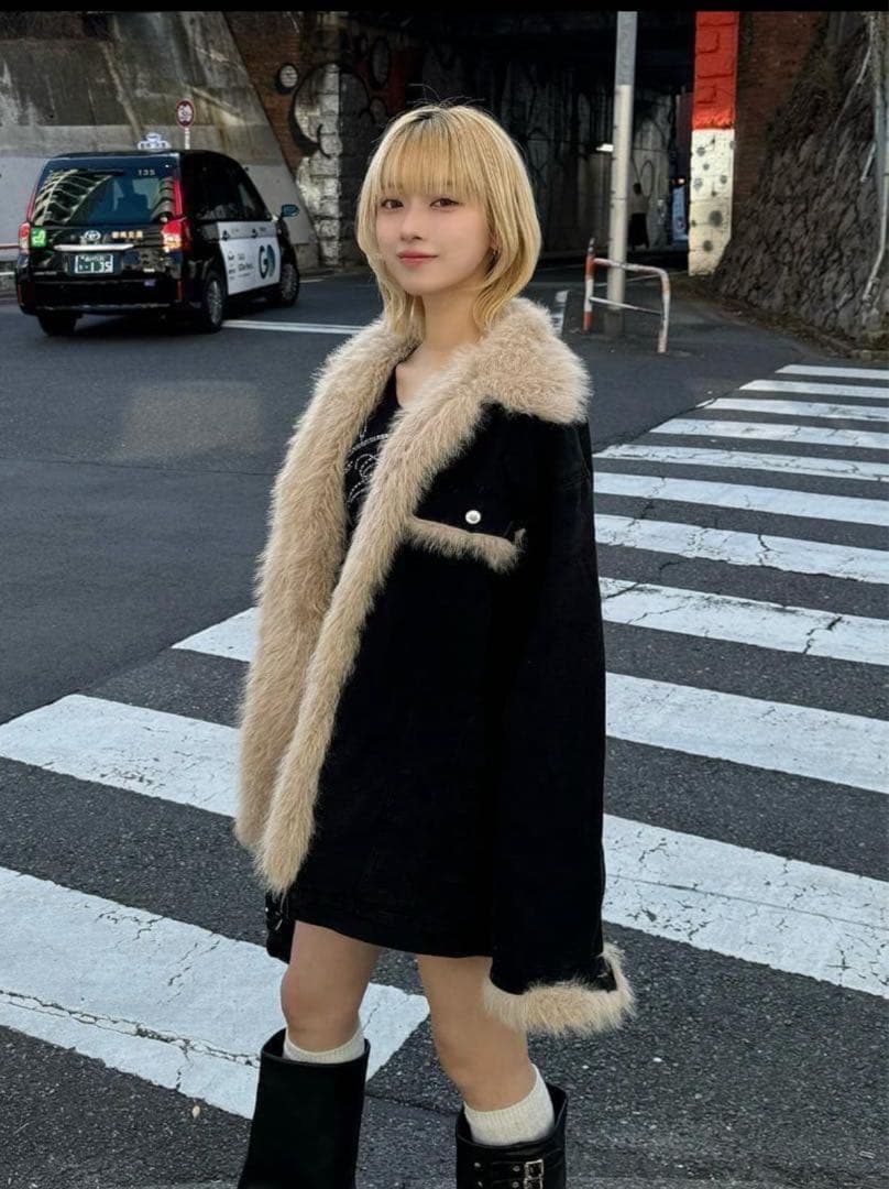 TRIFLE ファー付きジャケット