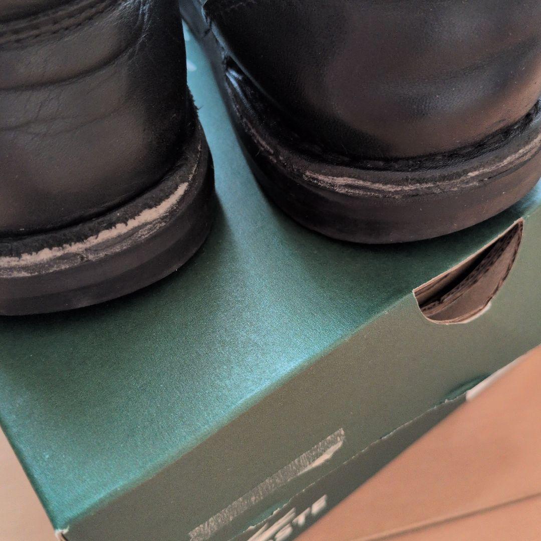 BIRKENSTOCK ブラックフラットシューズ