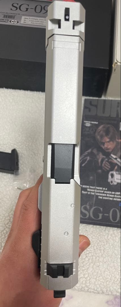 BIOHAZARD RE:4 SG-09R ガスガンセット