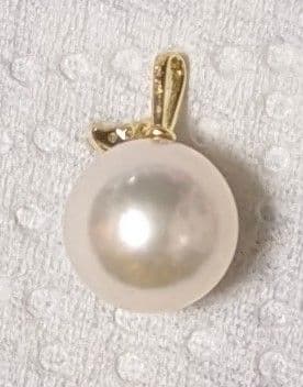 あこや真珠10.5mm K18 ダイヤモンド0.01ct ペンダントトップ　稀少