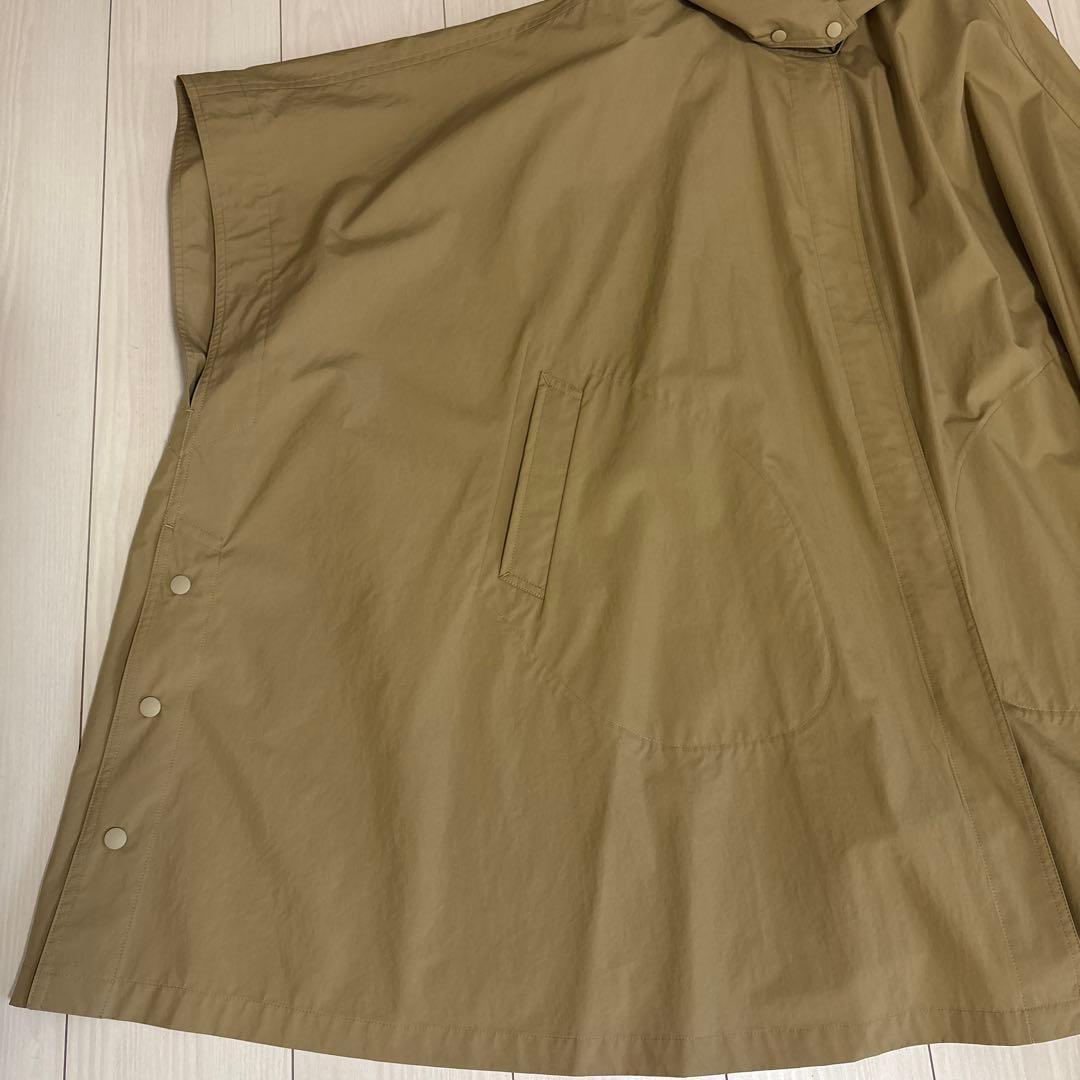 1er Arrondissement ベージュ ポンチョ