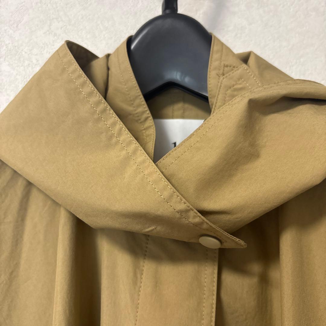 1er Arrondissement ベージュ ポンチョ