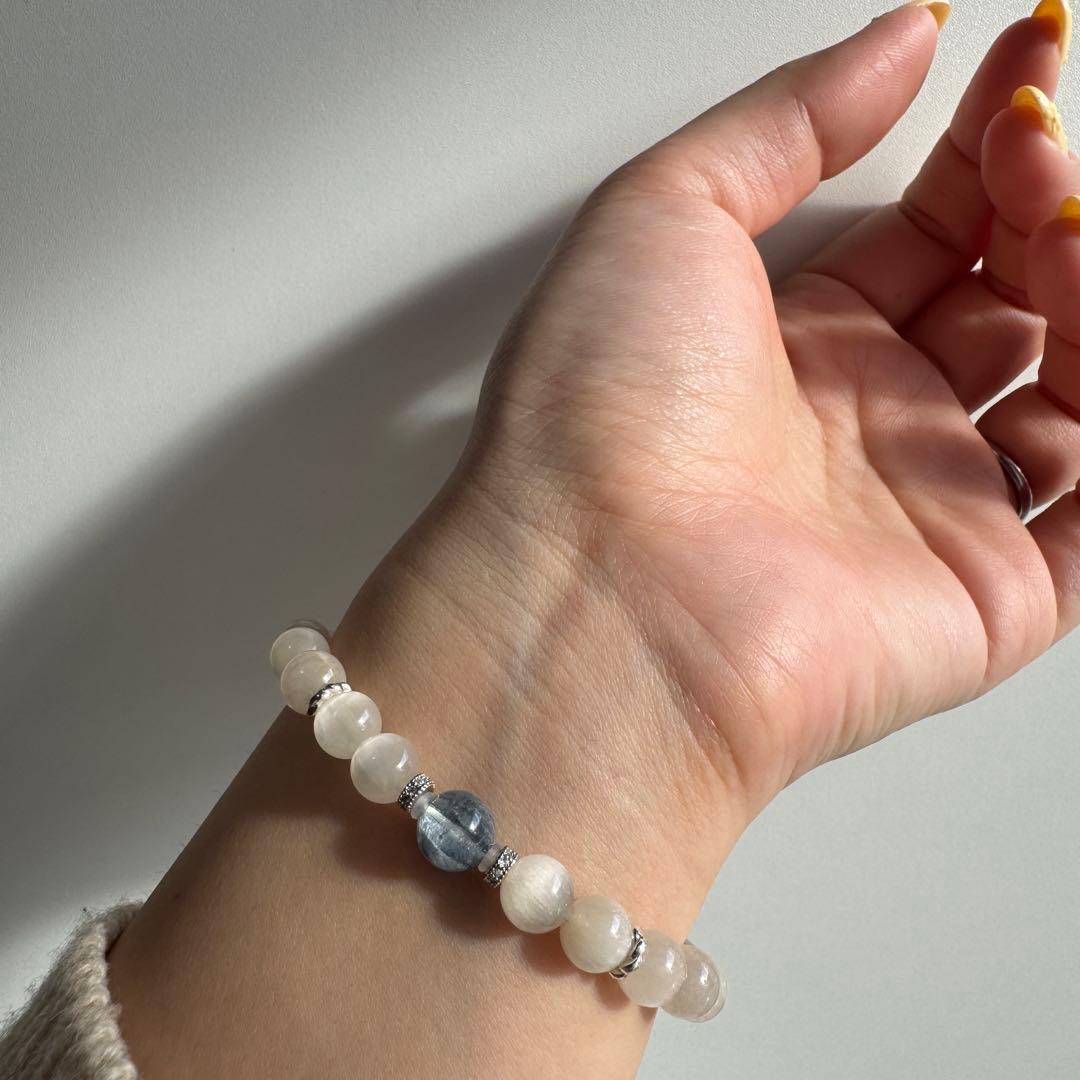 一点物　天然石　ハンドメイドブレス　デュモルチェライトインクォーツ　ラビットヘア