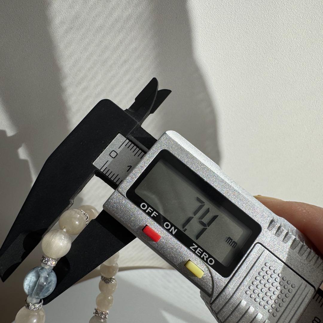 一点物　天然石　ハンドメイドブレス　デュモルチェライトインクォーツ　ラビットヘア