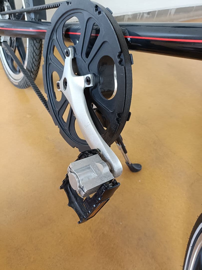 折りたたみ自転車 アルミ ブラック/レッド